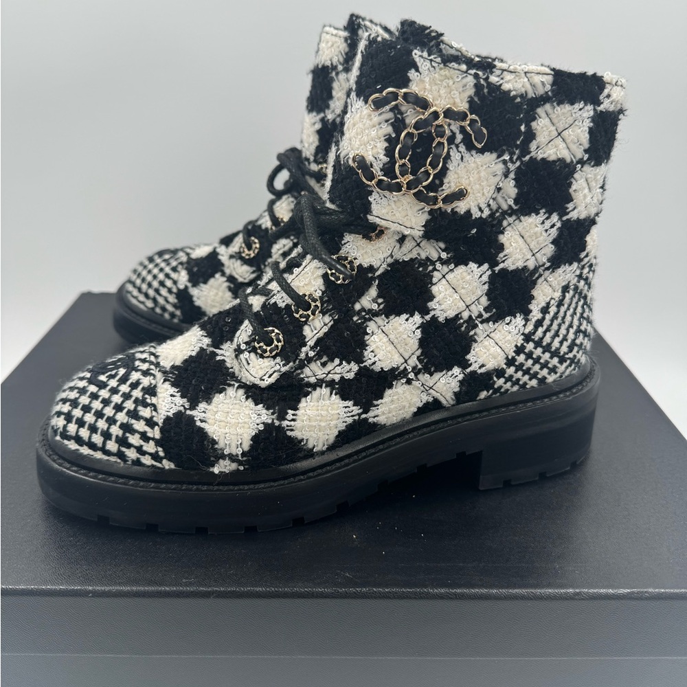 Brand New Chanel Tweed boots CC hardware 😍😍😍